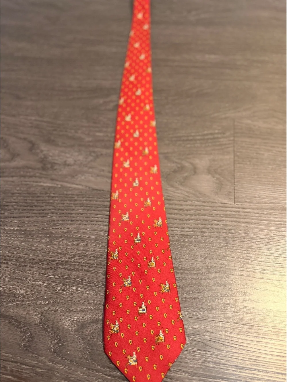Vtg Salvatore Ferragamo Knights & Shields Silk Tie